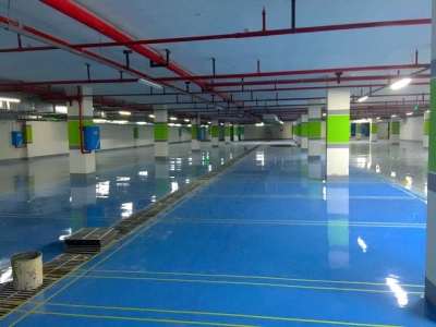 麗景濱江地下車庫